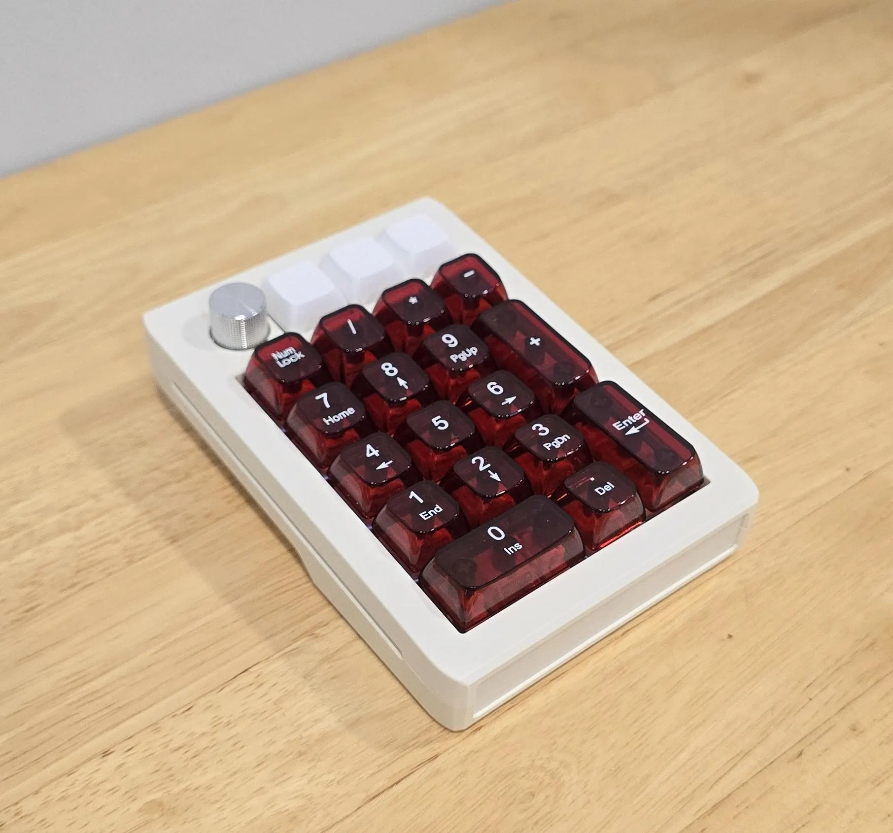 Epomaker EK21 Crystal Red - View 1