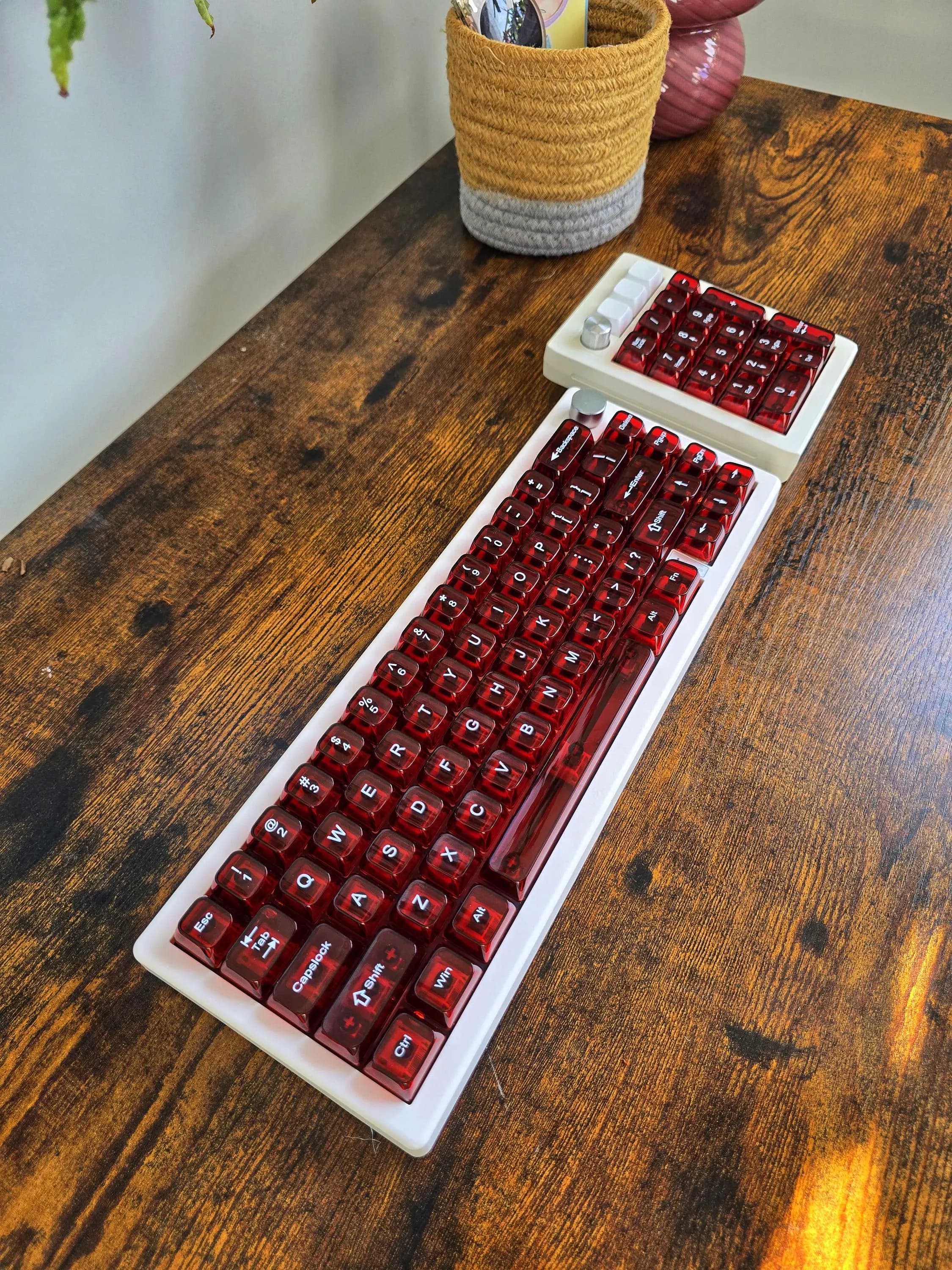 GMK67 Crystal Red - View 1