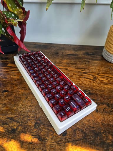 GMK67 Crystal Red thumbnail 4