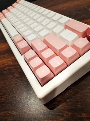 GMK67 Pink and White thumbnail 5