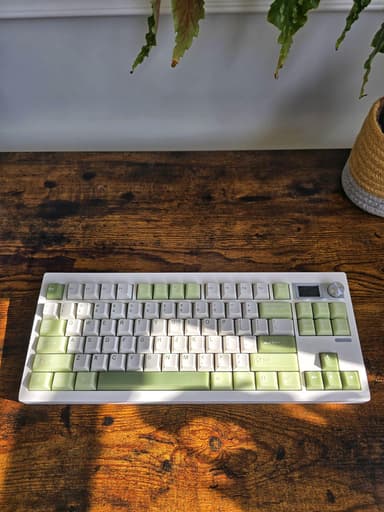 GMK87 Jelly Matcha thumbnail 3